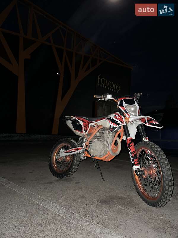 Мотоцикл Позашляховий (Enduro) Geon Terra-X 2015 в Києві фото 5 Мотоцикл Позашляховий (Enduro) Geon Terra-X 2015 в Києві