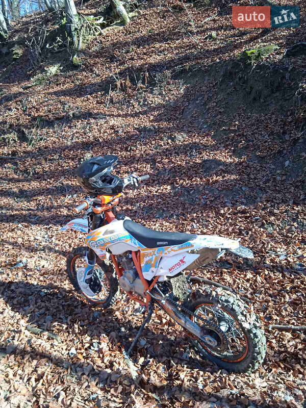 Мотоцикл Кросс Geon Terra-X 2021 в Тячеві