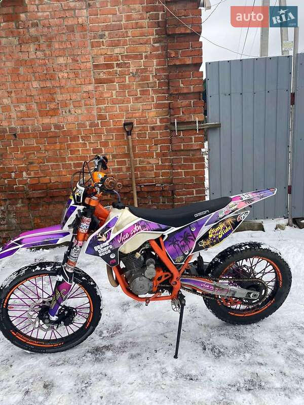 Мотоцикл Позашляховий (Enduro) Geon Terra-X 2020 в 