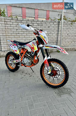 Мотоцикл Кросс Geon Terra-X 2020 в 