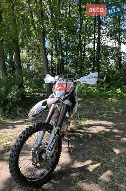 Мотоцикл Кросс Geon Terra-X 2019 в 