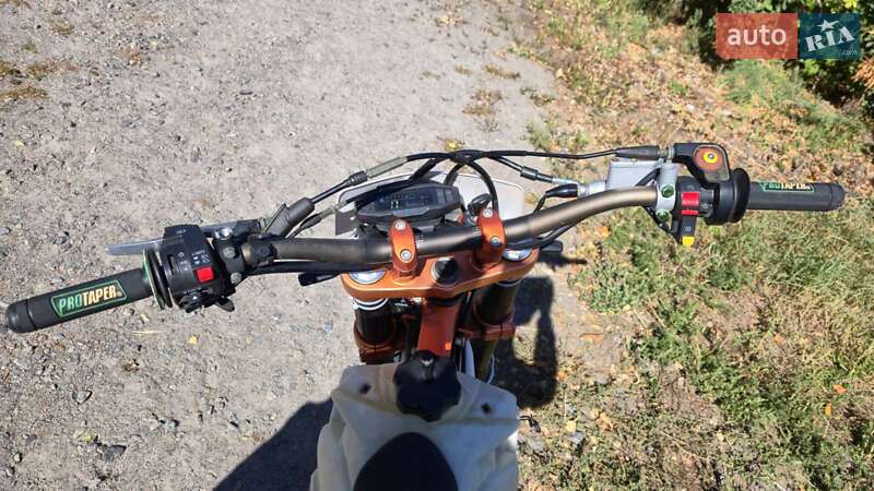 Мотоцикл Позашляховий (Enduro) Geon Terra-X 2020 в Полтаві