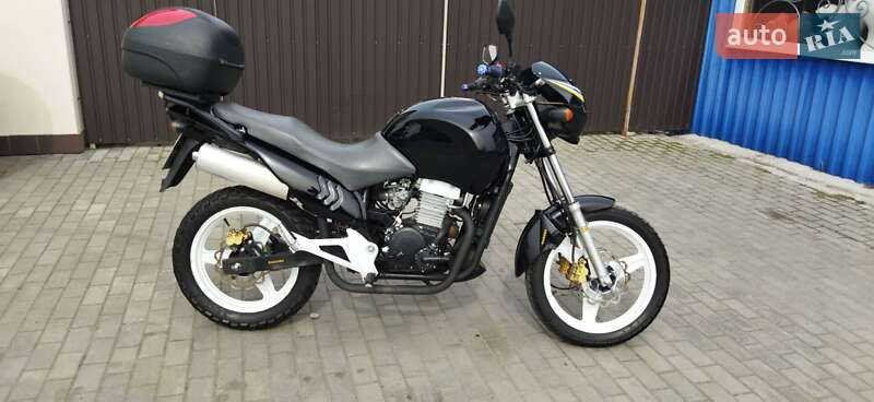 Мотоцикл Кастом Geon Tourer 2008 в Полонному