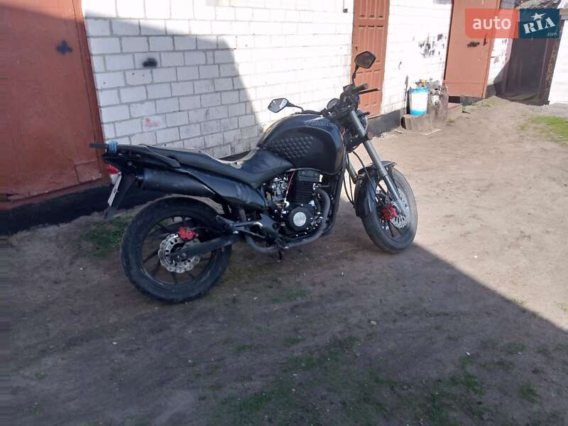 Мотоцикл Спорт-туризм Geon Tourer 2014 в 