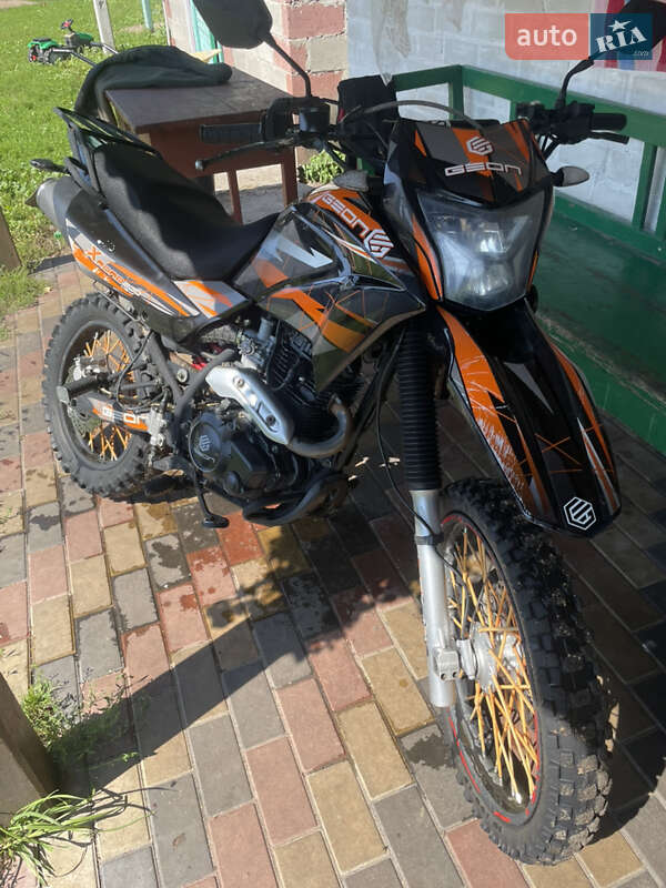 Мотоцикл Кросс Geon X-Road 2024 в Вараше