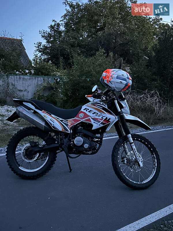 Мотоцикл Кросс Geon X-Road 2017 в Дніпрі