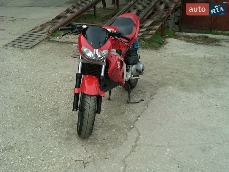 Скутер Gilera DNA 2001 в Одессе