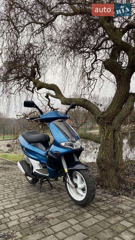 Скутер Gilera Runner 2001 в Києві фото 2 Скутер Gilera Runner 2001 в Києві