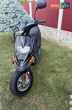 Мопеды Gilera Stalker 1998 в Млинове