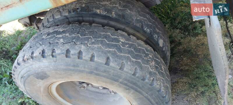 Зерновоз - прицеп ГКБ 8352 1990 в Александрие