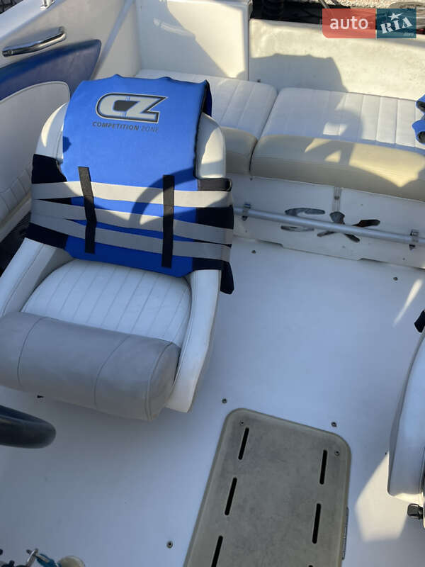 Катер Glastron SX 2006 в Запоріжжі фото 9 Катер Glastron SX 2006 в Запоріжжі