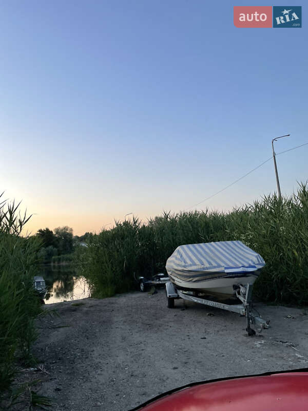 Катер Glastron SX 2006 в Запоріжжі фото 16 Катер Glastron SX 2006 в Запоріжжі