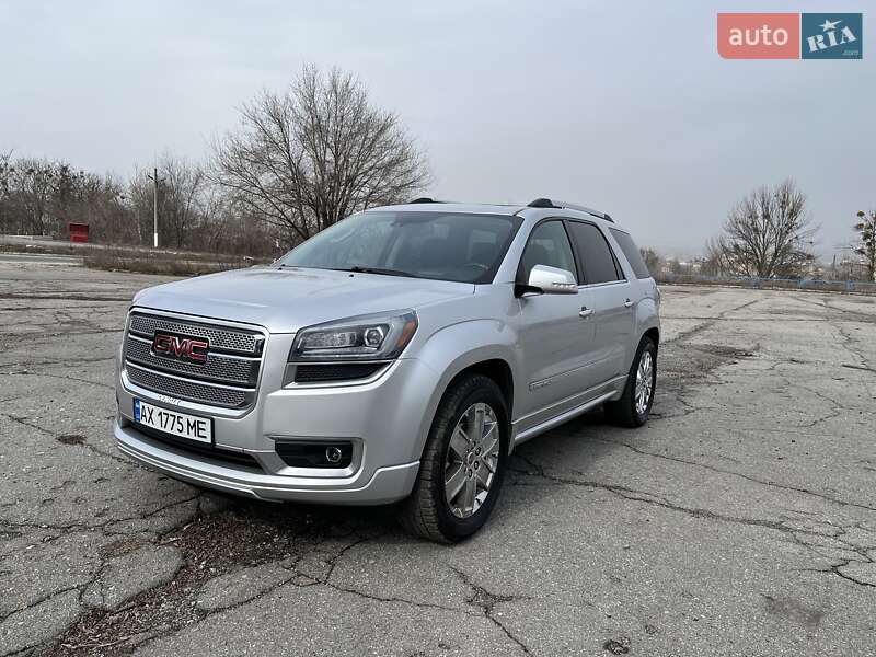 GMC Acadia 2014