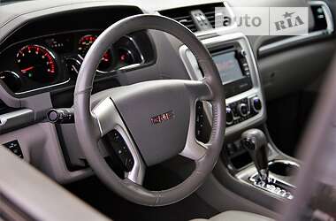 Внедорожник / Кроссовер GMC Acadia 2012 в 