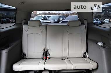 Внедорожник / Кроссовер GMC Acadia 2012 в 