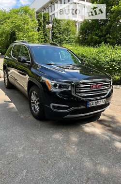 Внедорожник / Кроссовер GMC Acadia 2017 в Киеве