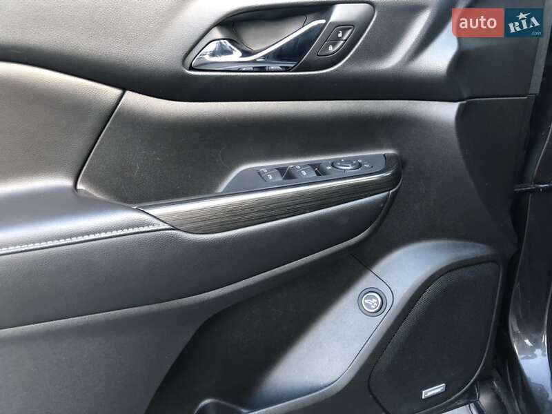 Позашляховик / Кросовер GMC Acadia 2017 в Тернополі