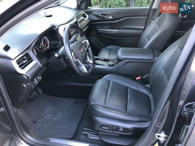 Позашляховик / Кросовер GMC Acadia 2017 в Тернополі