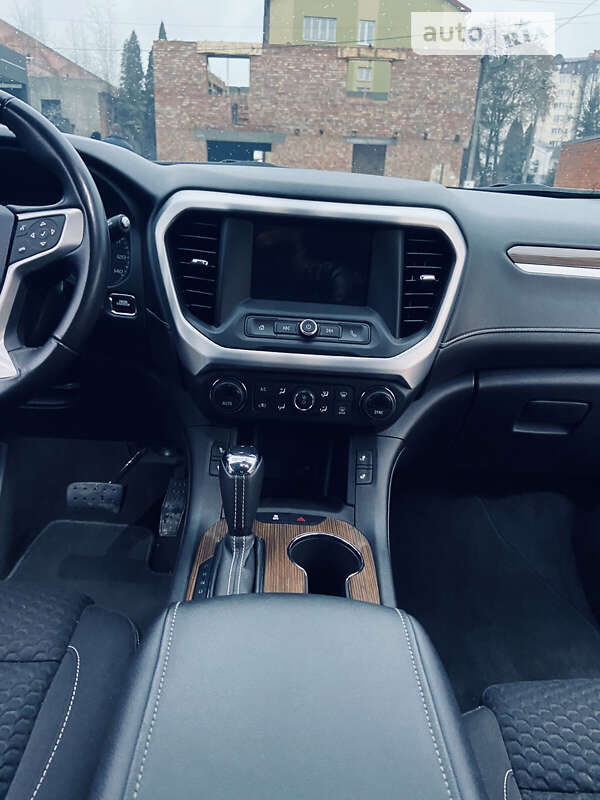 Внедорожник / Кроссовер GMC Acadia 2018 в Коломые фото 14 Внедорожник / Кроссовер GMC Acadia 2018 в Коломые