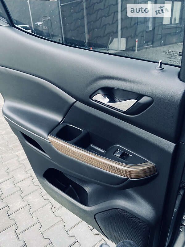 Внедорожник / Кроссовер GMC Acadia 2018 в Коломые фото 23 Внедорожник / Кроссовер GMC Acadia 2018 в Коломые