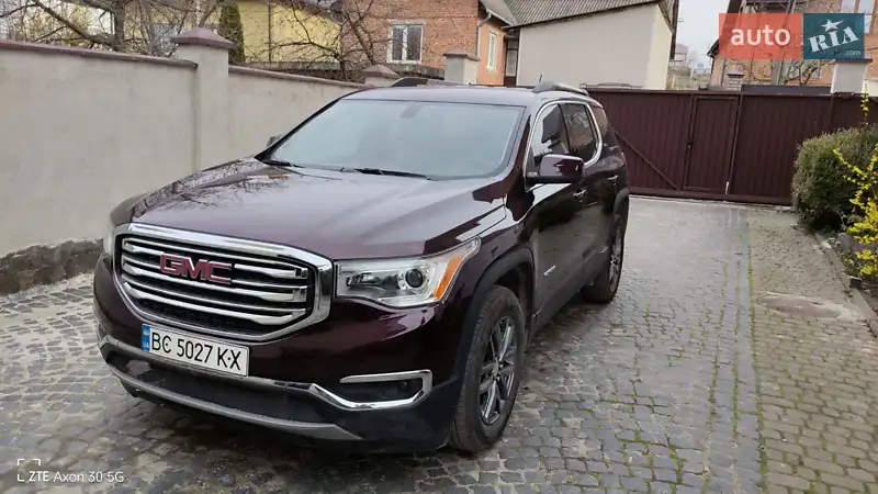 GMC Acadia