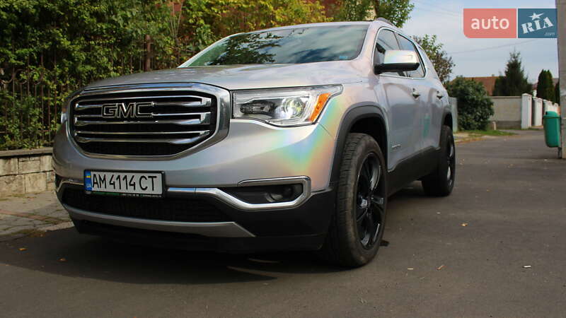 Позашляховик / Кросовер GMC Acadia 2017 в Тернополі