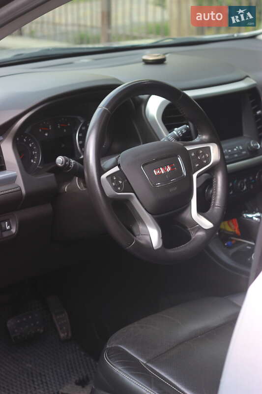 Позашляховик / Кросовер GMC Acadia 2017 в Тернополі