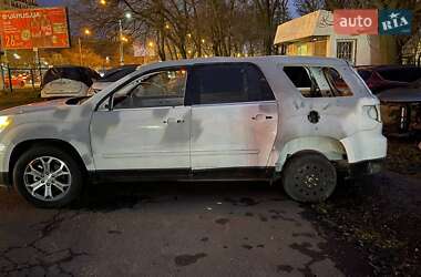 Позашляховик / Кросовер GMC Acadia 2016 в 