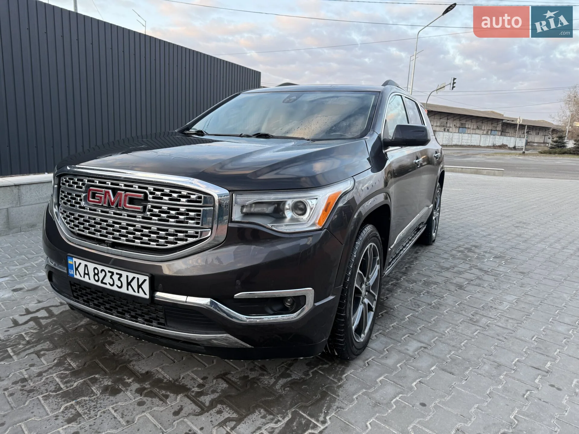 2017 GMC Acadia - мініатюра 2