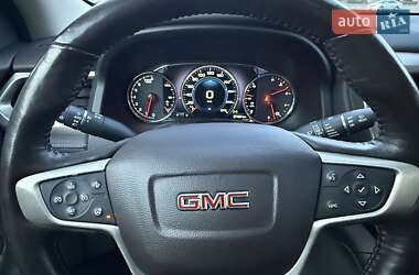 Позашляховик / Кросовер GMC Acadia 2017 в Києві