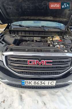 Внедорожник / Кроссовер GMC Acadia 2017 в Ровно