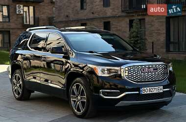 Позашляховик / Кросовер GMC Acadia 2016 в 