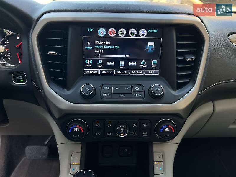 Позашляховик / Кросовер GMC Acadia 2016 в Тернополі