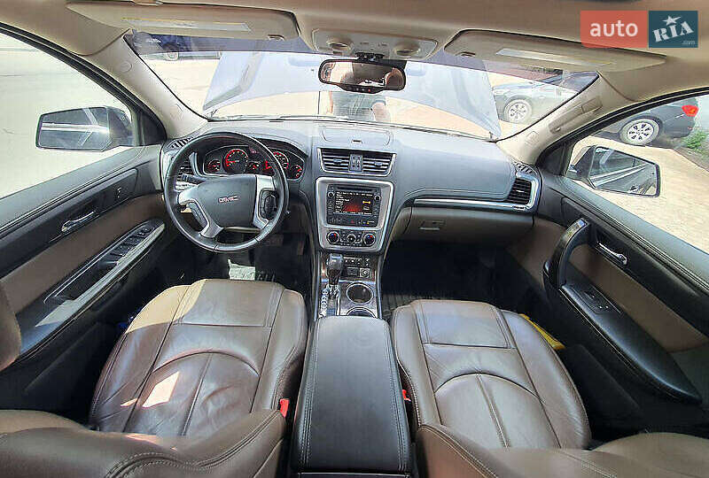 Позашляховик / Кросовер GMC Acadia 2015 в Херсоні