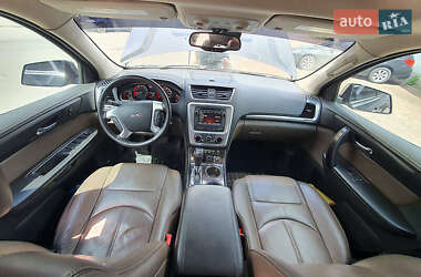 Внедорожник / Кроссовер GMC Acadia 2015 в 