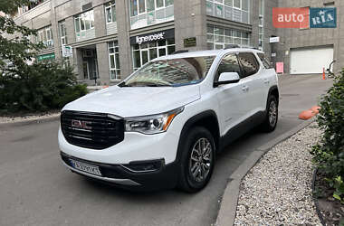 Внедорожник / Кроссовер GMC Acadia 2019 в Киеве