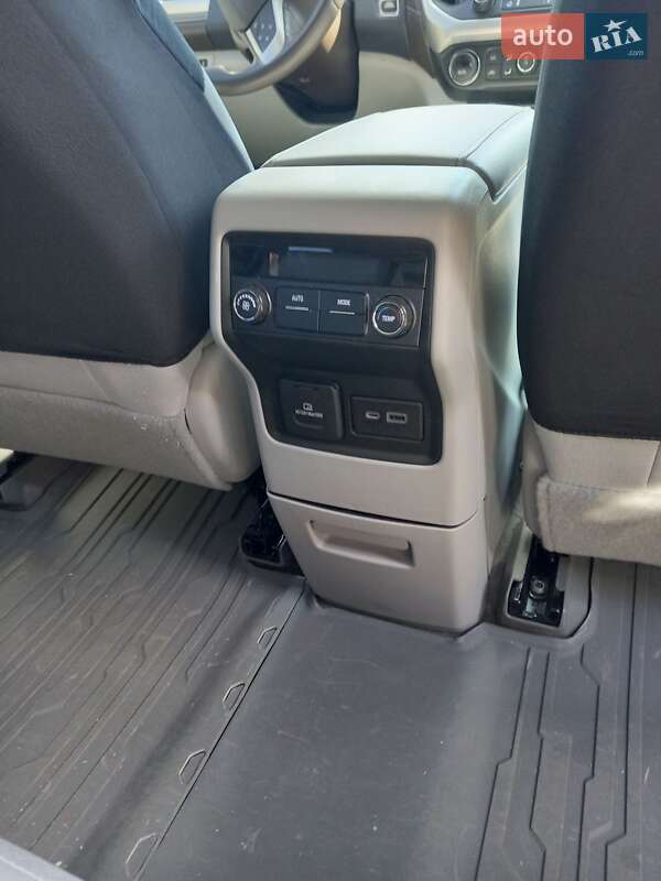 Позашляховик / Кросовер GMC Acadia 2020 в Білій Церкві