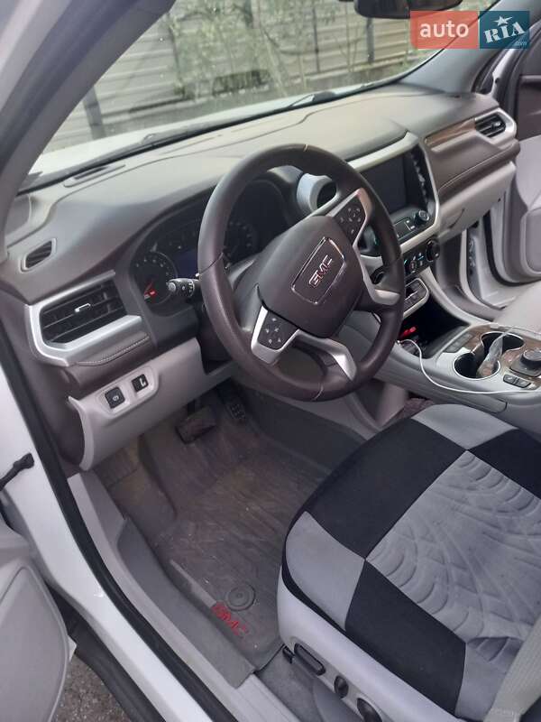 Позашляховик / Кросовер GMC Acadia 2020 в Білій Церкві