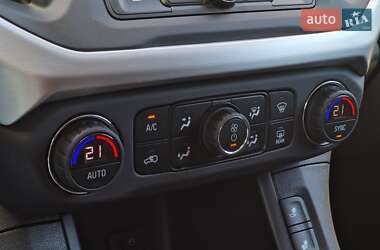Внедорожник / Кроссовер GMC Acadia 2019 в 