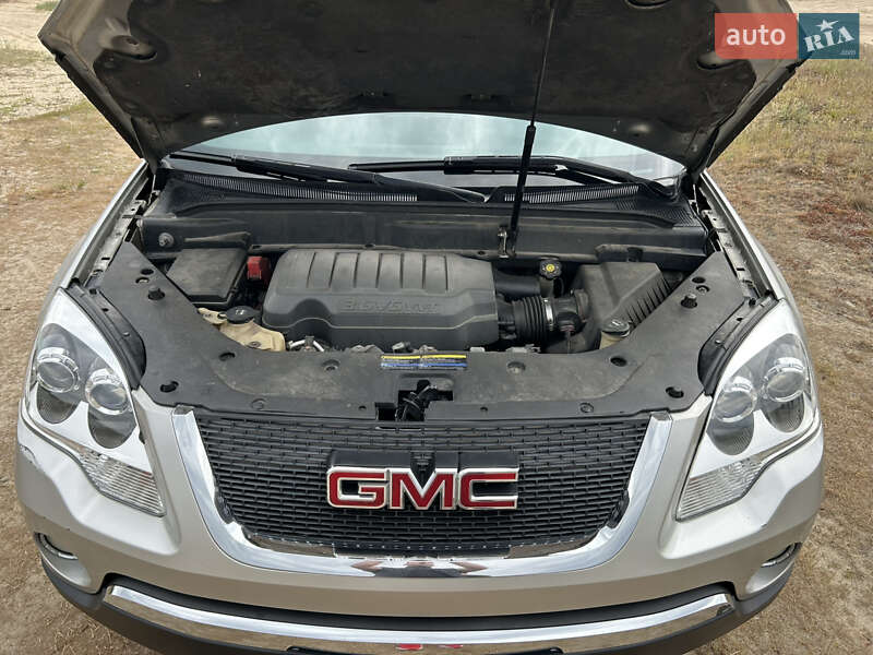 Внедорожник / Кроссовер GMC Acadia 2007 в Киеве фото 11 Внедорожник / Кроссовер GMC Acadia 2007 в Киеве