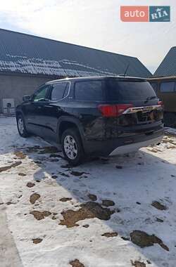 Внедорожник / Кроссовер GMC Acadia 2017 в 