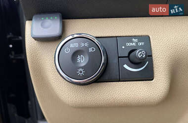 Внедорожник / Кроссовер GMC Acadia 2012 в 