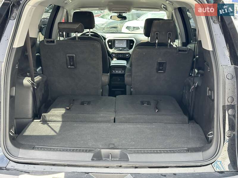 Позашляховик / Кросовер GMC Acadia 2019 в Києві фото 36 Позашляховик / Кросовер GMC Acadia 2019 в Києві
