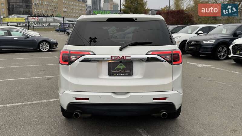 Внедорожник / Кроссовер GMC Acadia 2016 в Киеве фото 7 Внедорожник / Кроссовер GMC Acadia 2016 в Киеве