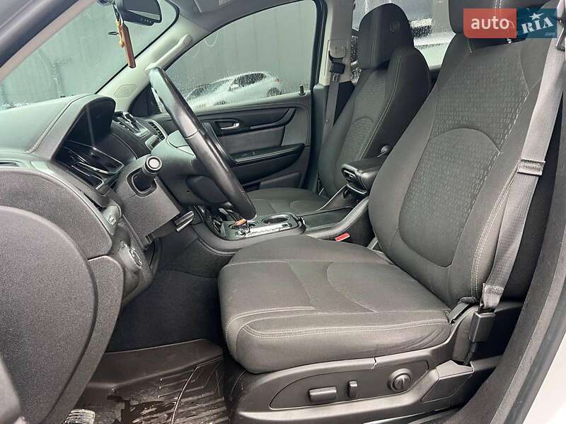 Внедорожник / Кроссовер GMC Acadia 2016 в Львове фото 17 Внедорожник / Кроссовер GMC Acadia 2016 в Львове