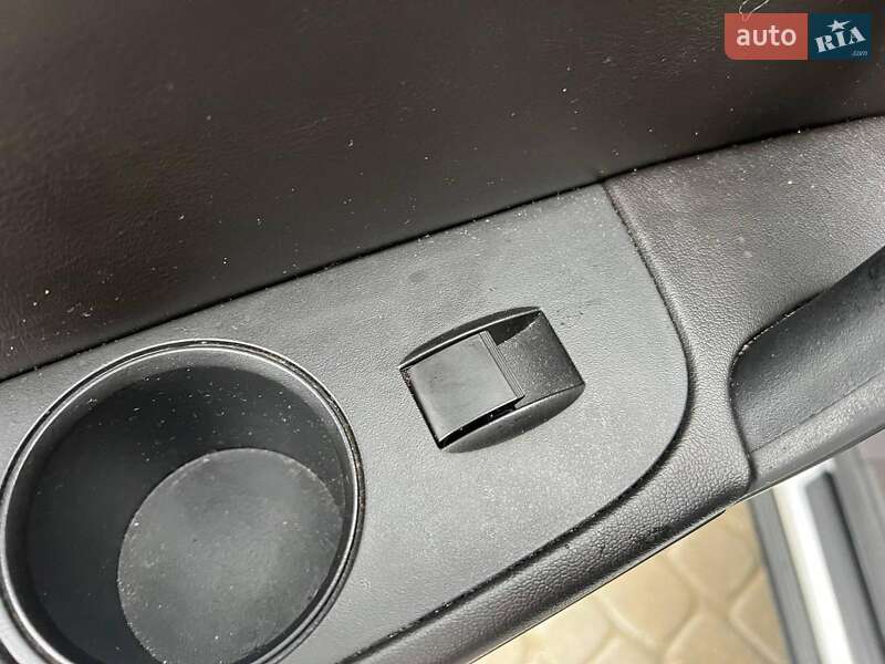 Внедорожник / Кроссовер GMC Acadia 2016 в Львове фото 32 Внедорожник / Кроссовер GMC Acadia 2016 в Львове