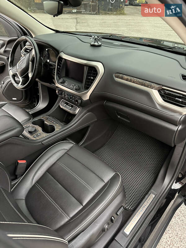 Позашляховик / Кросовер GMC Acadia 2020 в Львові