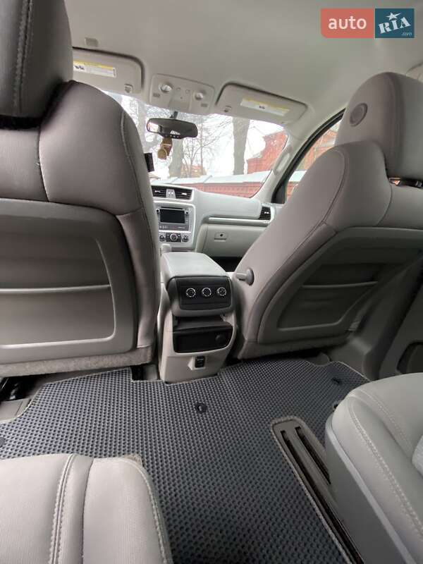 Внедорожник / Кроссовер GMC Acadia 2015 в Ивано-Франковске фото 10 Внедорожник / Кроссовер GMC Acadia 2015 в Ивано-Франковске