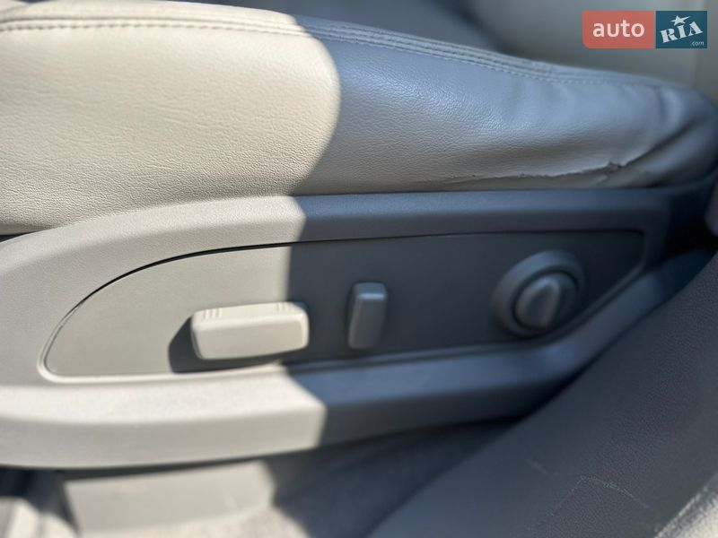 Позашляховик / Кросовер GMC Acadia 2017 в Кривому Розі