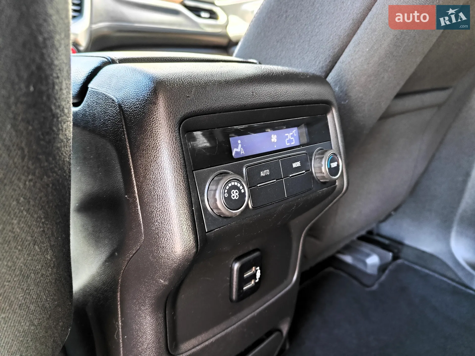 2017 GMC Acadia - мініатюра 47